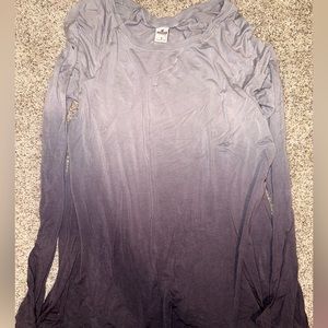 Hollister long sleeve top (size small)